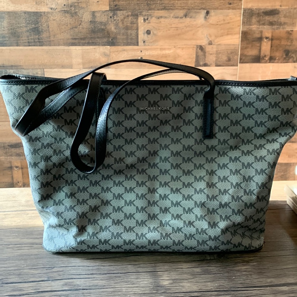 Michael Kors Large Tote
